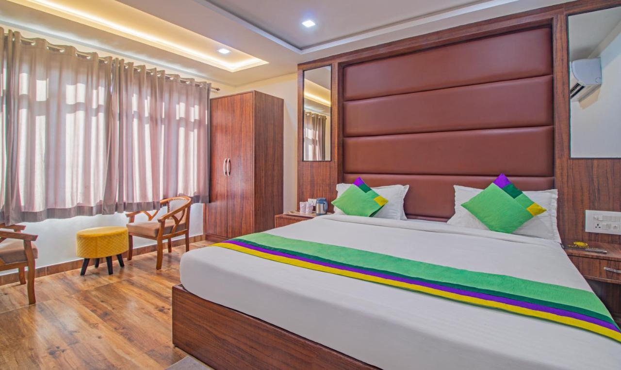 Treebo The Empire Near Taj Mahal Agra Hotel Агра Екстериор снимка