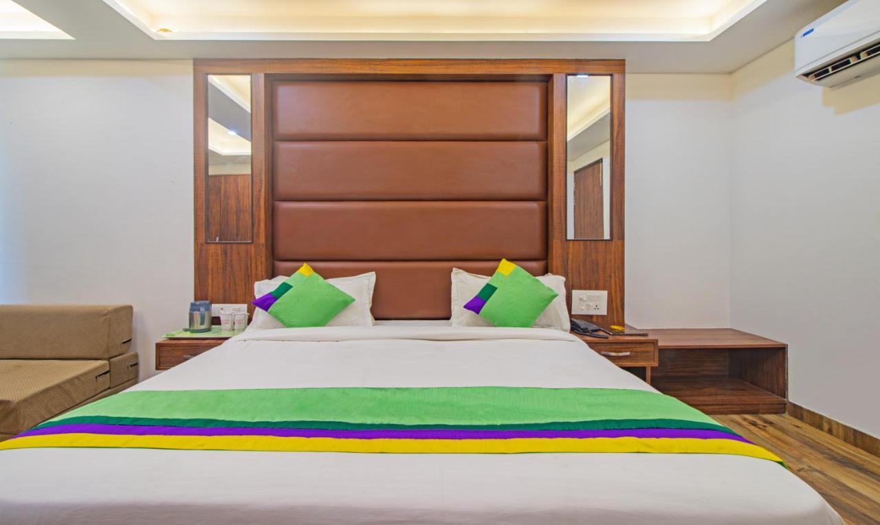 Treebo The Empire Near Taj Mahal Agra Hotel Агра Екстериор снимка